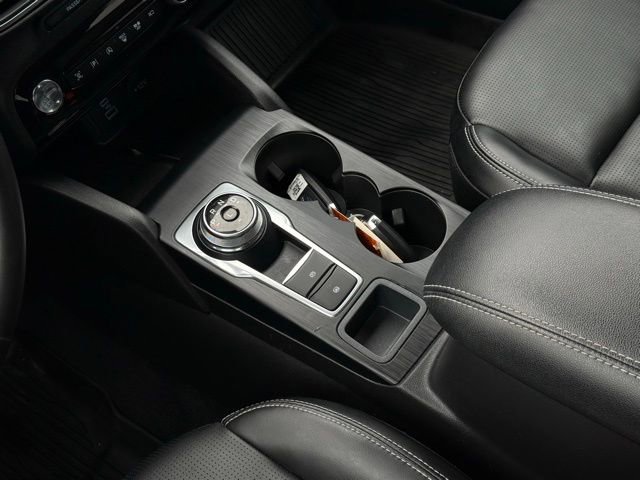 Certified 2023 Ford Escape Platinum AWD/4WD image 29