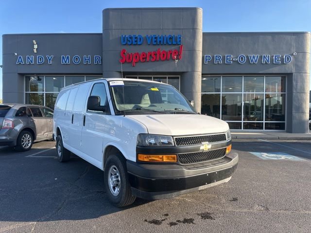Used 2023 Chevrolet Express 2500 w/ Driver Convenience Package image 5
