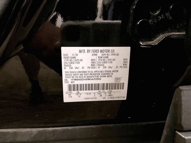 Certified 2021 Ford Explorer XLT w/ Equipment Group 202A AWD/4WD image 32