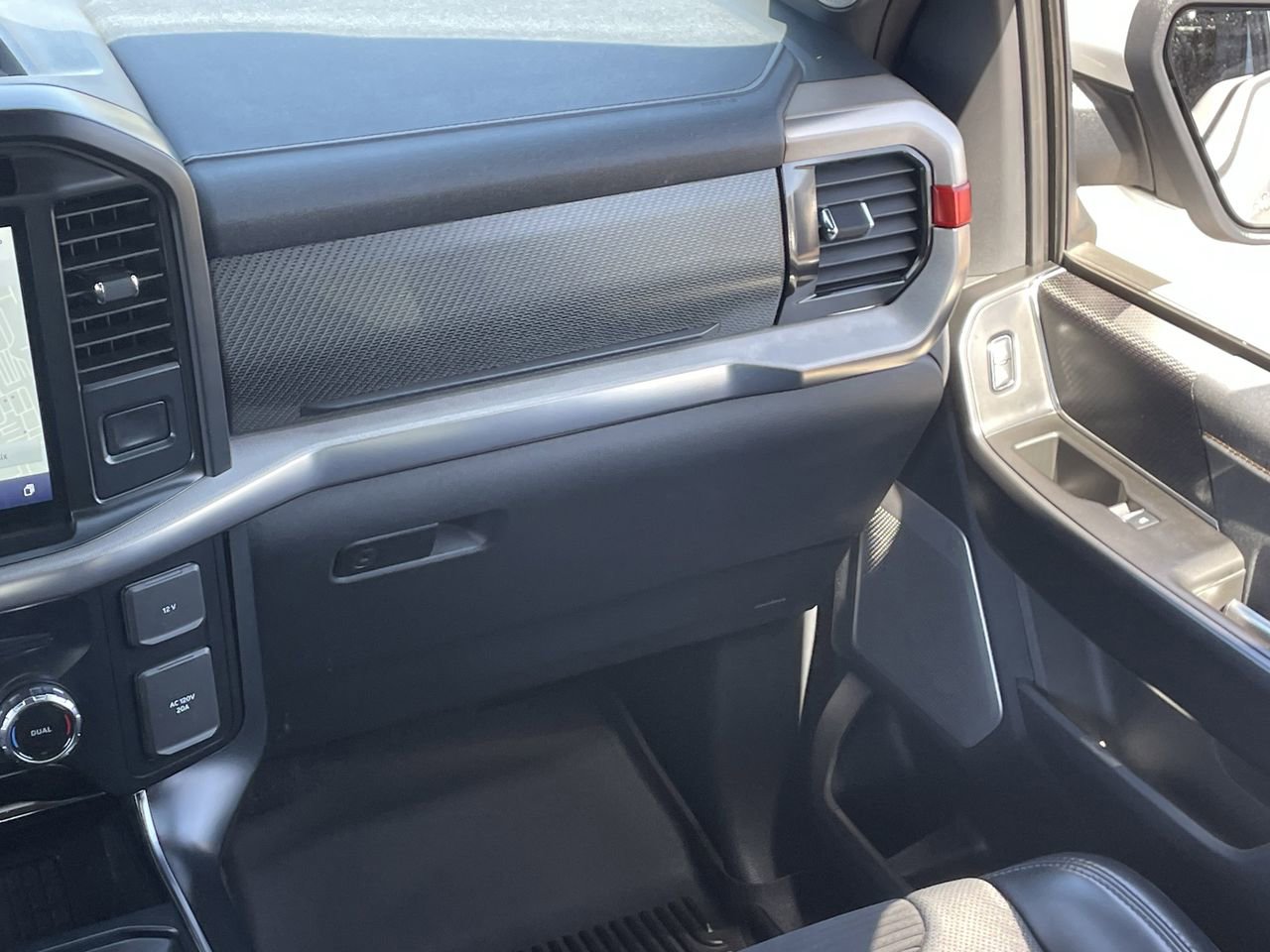 Certified 2023 Ford F150 Raptor w/ Raptor 37 Performance Package AWD/4WD image 18