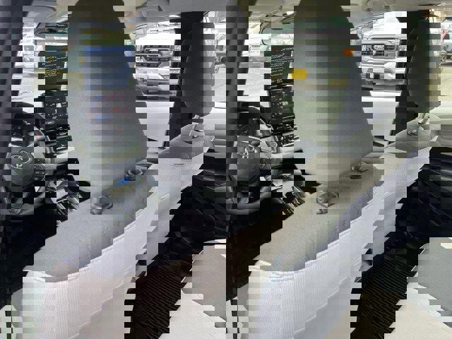 Used 2023 Toyota Corolla LE image 25