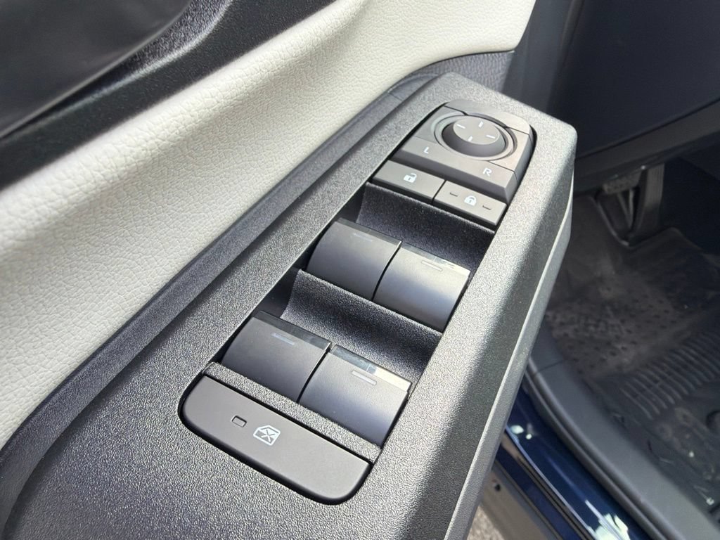 Used 2026 Toyota RAV4 XLE Premium w/ Weather Package FWD image 17