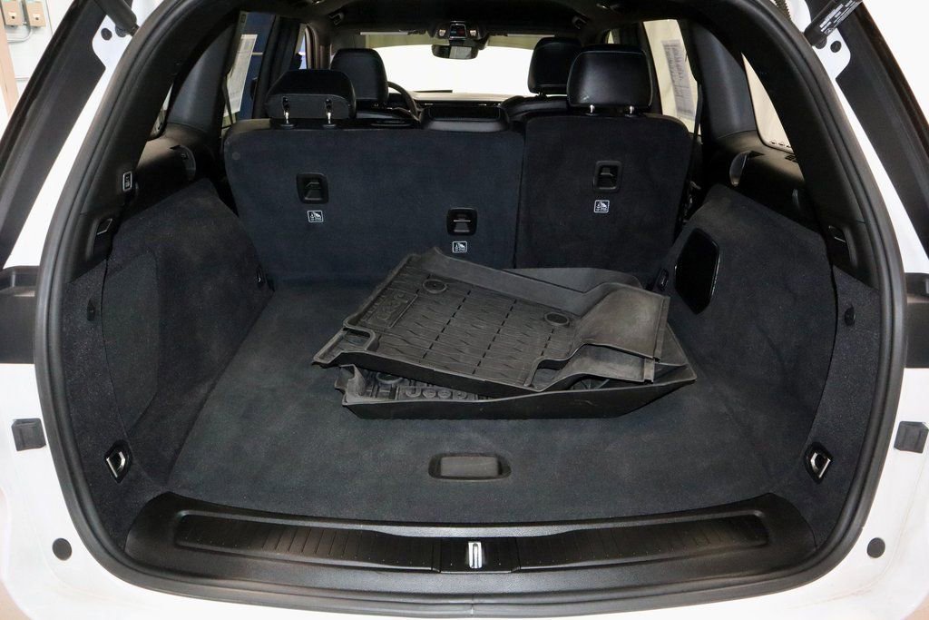 Used 2022 Jeep Grand Cherokee Trailhawk image 16