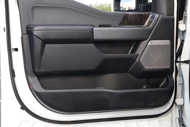 Certified 2024 Ford F250 Lariat w/ Lariat Ultimate Package AWD/4WD image 18