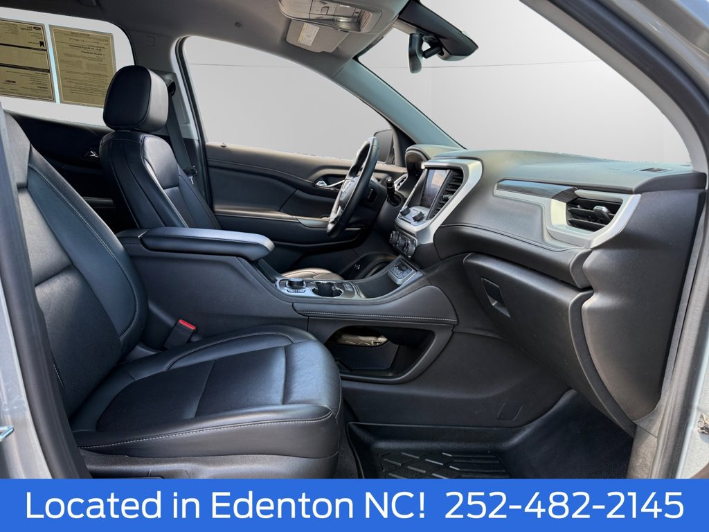 Used 2023 GMC Acadia SLT FWD image 16