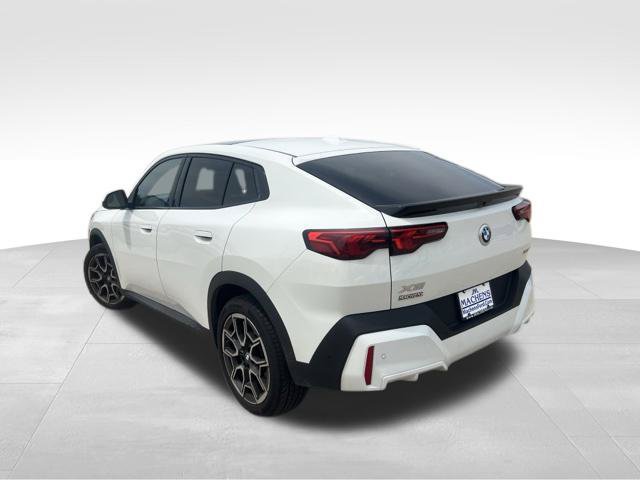 Used 2026 BMW X2 xDrive28i AWD/4WD image 4