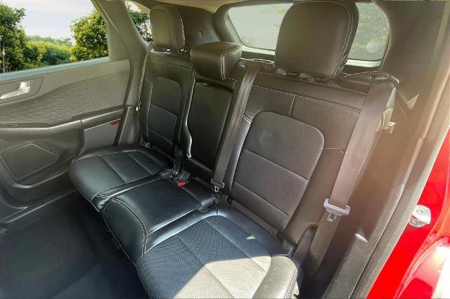 Certified 2020 Ford Escape Titanium image 25