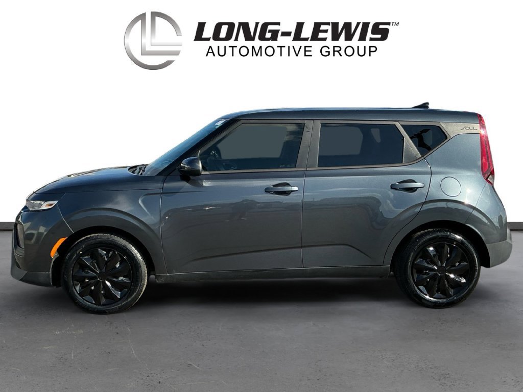 Used 2020 Kia Soul LX FWD image 2
