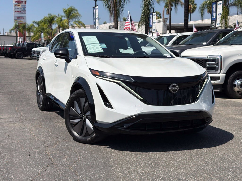 Used 2024 Nissan Ariya FWD image 3