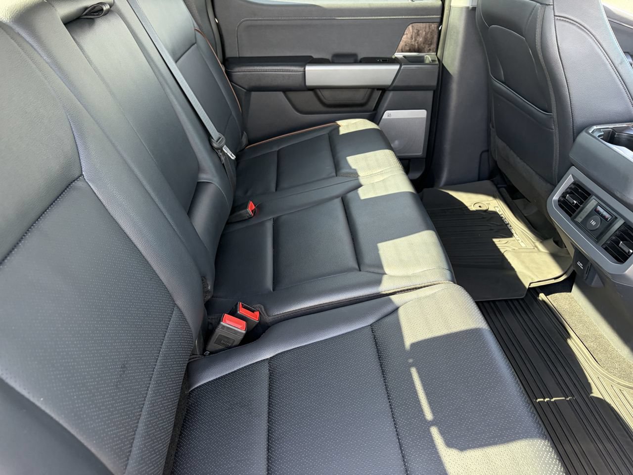 Certified 2026 Ford F250 Lariat w/ Black Appearance Package AWD/4WD image 13