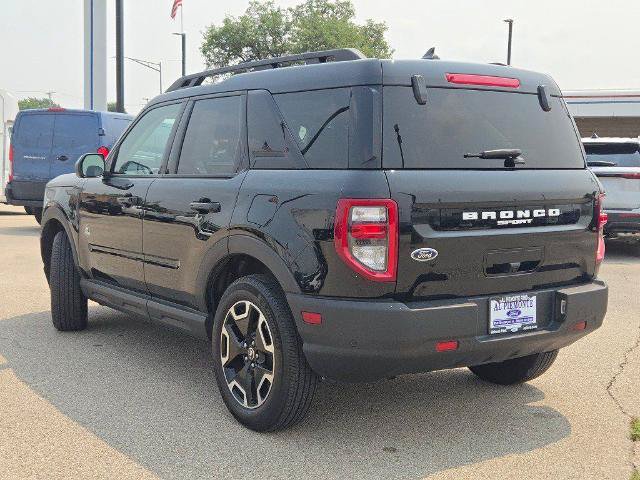 Certified 2023 Ford Bronco Sport Outer Banks w/ Tech Package AWD/4WD image 15