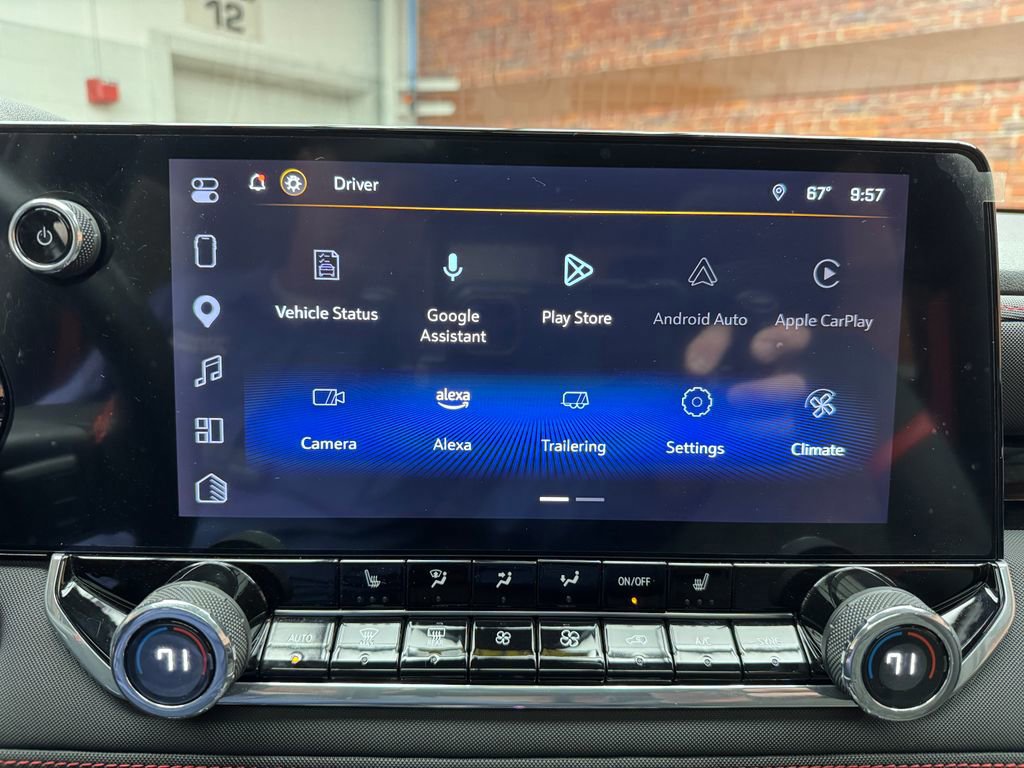 Used 2024 Chevrolet Colorado Z71 w/ Z71 Convenience Package 2 image 22