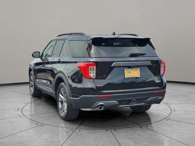 Certified 2023 Ford Explorer XLT w/ Equipment Group 202A AWD/4WD image 10