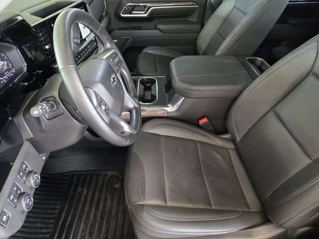 Used 2025 Chevrolet Silverado 2500 LTZ w/ Trail Boss Package AWD/4WD image 15
