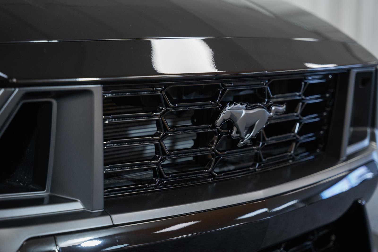 Certified 2025 Ford Mustang Dark Horse RWD image 13