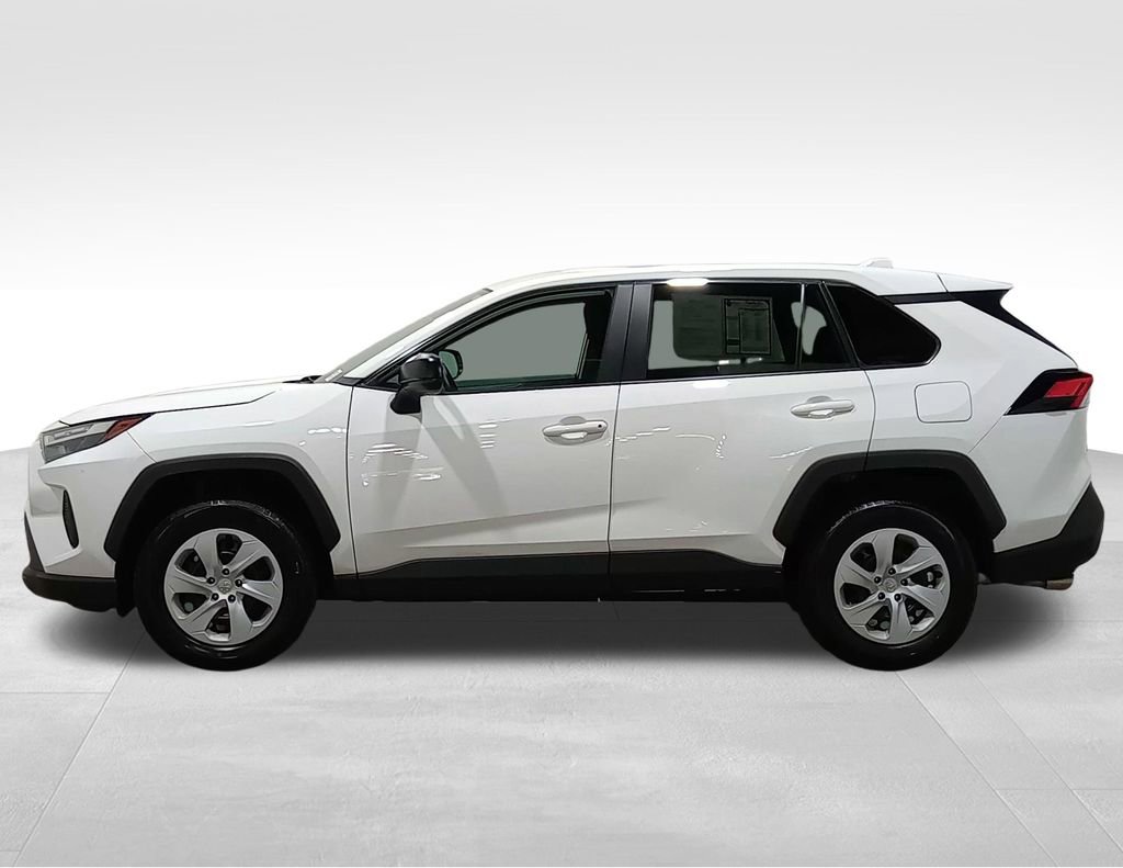 Used 2025 Toyota RAV4 LE FWD image 7