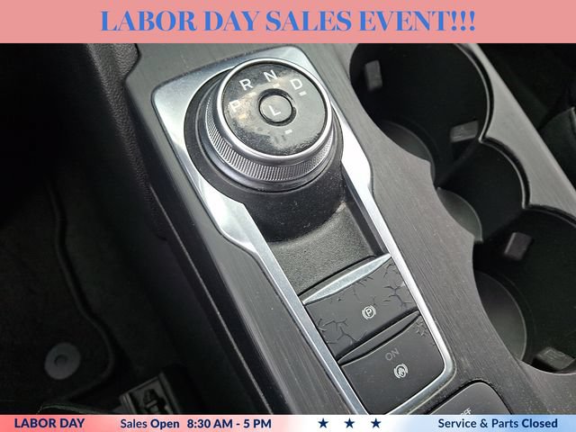 Certified 2025 Ford Escape ST-Line Select AWD/4WD image 20
