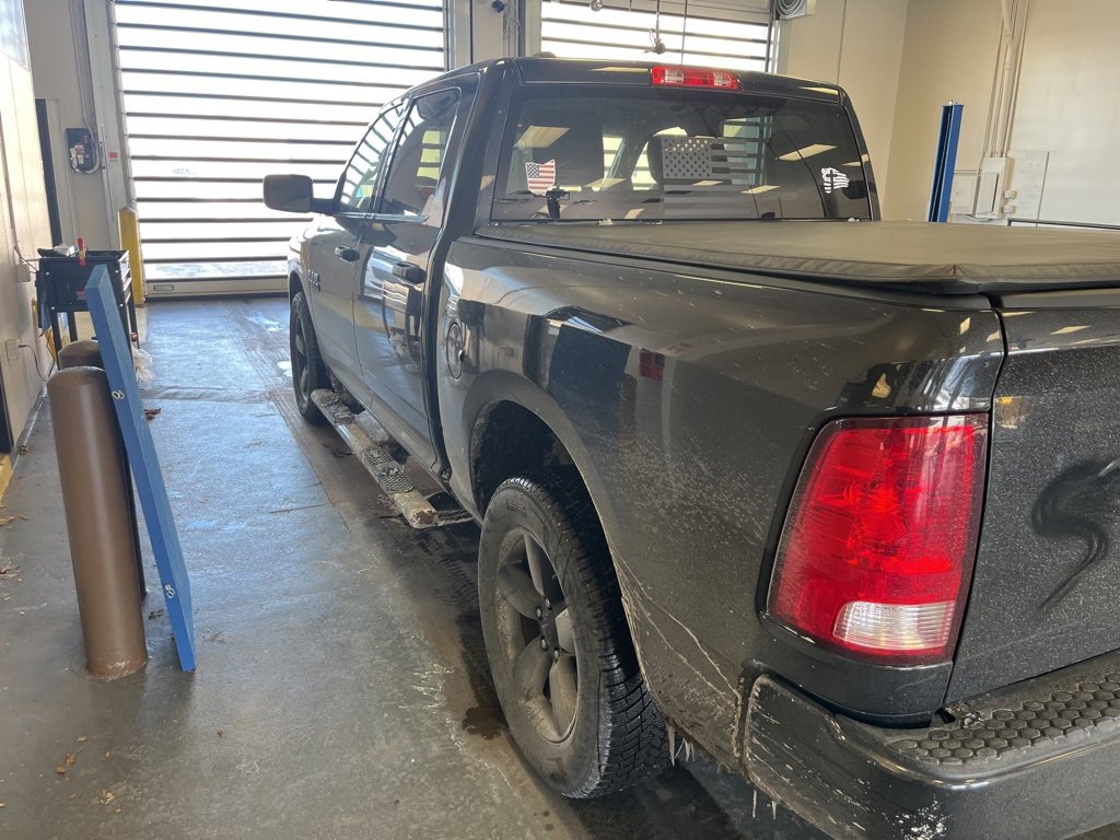 Used 2017 RAM 1500 Express w/ Black Ram 1500 Express Group image 3