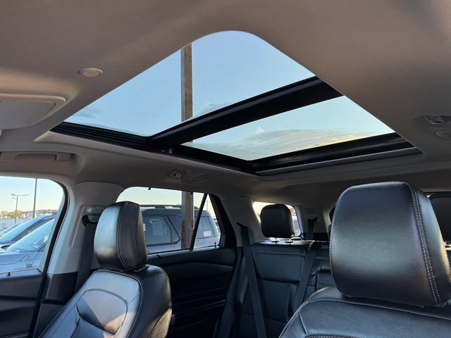 Certified 2023 Ford Explorer Limited w/ Equipment Group 301A image 32