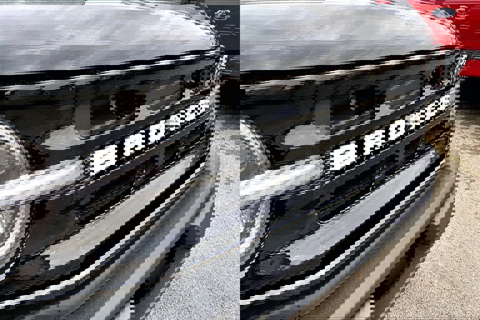 Certified 2025 Ford Bronco Outer Banks w/ Sasquatch Package image 31