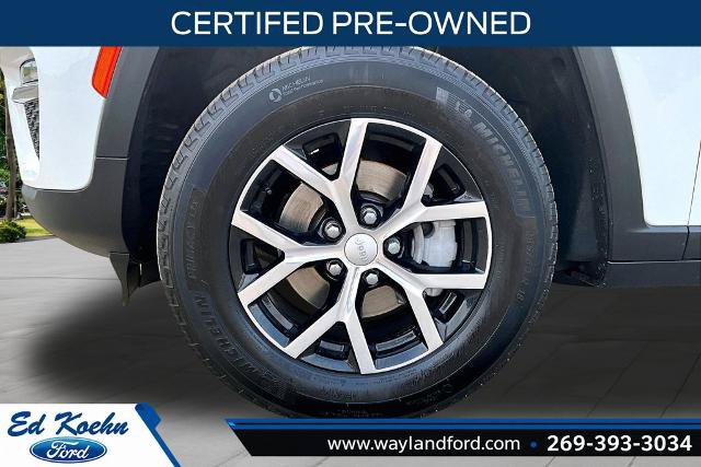 Used 2024 Jeep Grand Cherokee Limited AWD/4WD image 9
