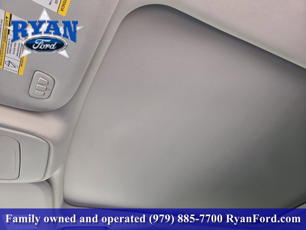 Certified 2025 Ford Expedition Active AWD/4WD image 18