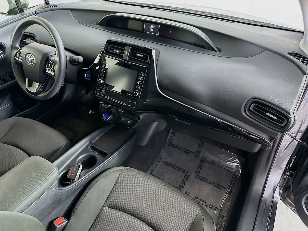 Used 2022 Toyota Prius LE FWD image 30