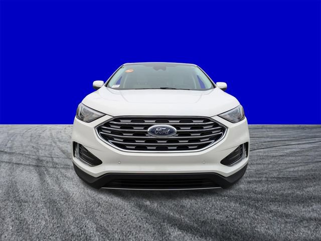 Certified 2023 Ford Edge Titanium w/ Class II Trailer Tow Package image 9