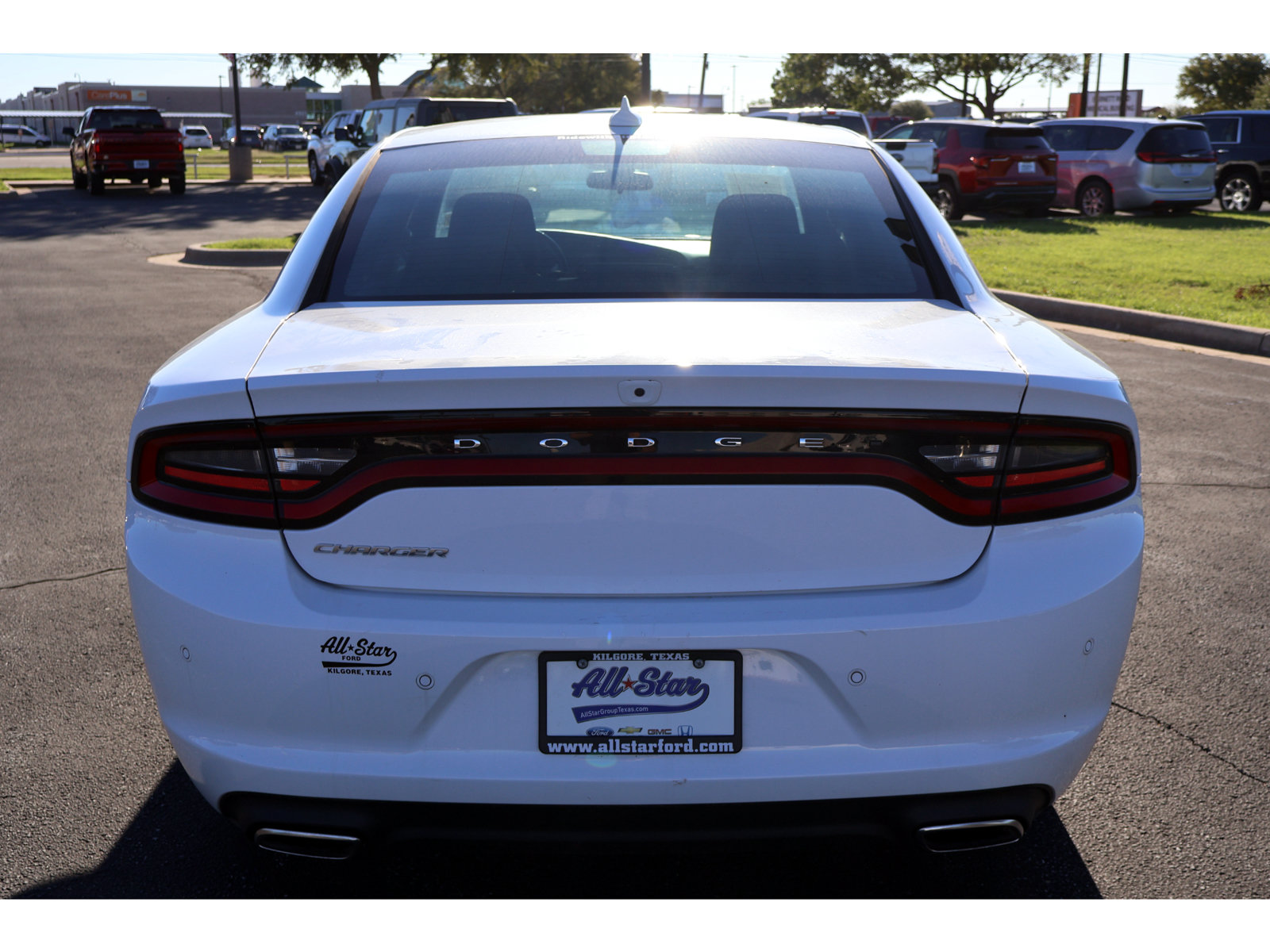 Used 2023 Dodge Charger SXT RWD image 11