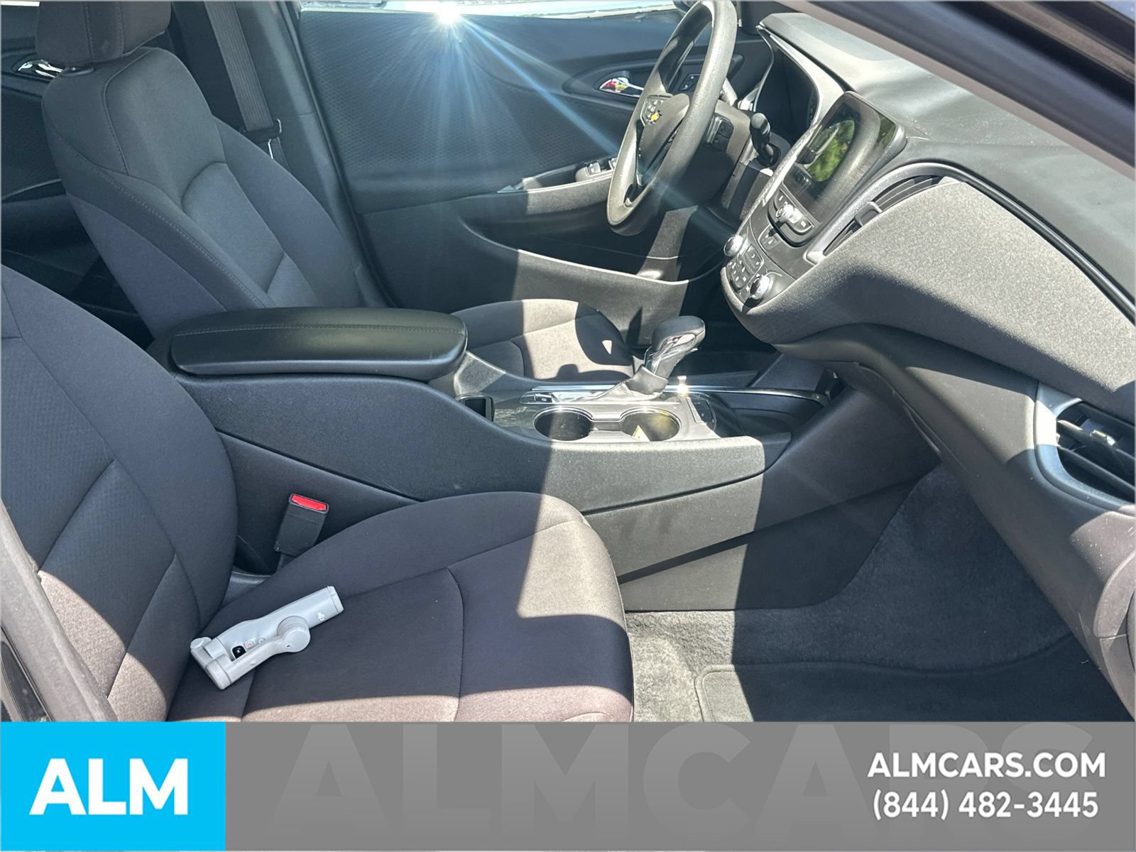 Used 2025 Chevrolet Malibu LT FWD image 15