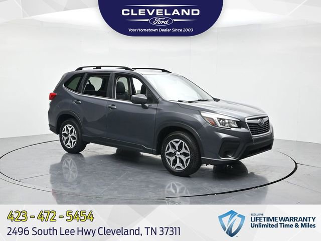Used 2020 Subaru Forester Premium image 1