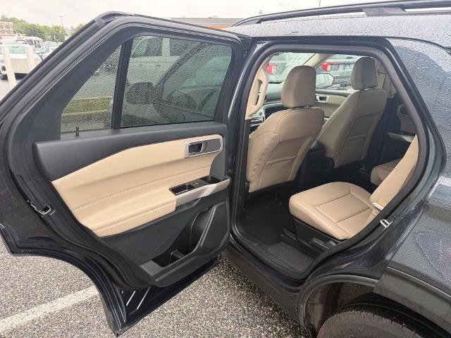 Certified 2024 Ford Explorer XLT w/ Equipment Group 202A AWD/4WD image 12