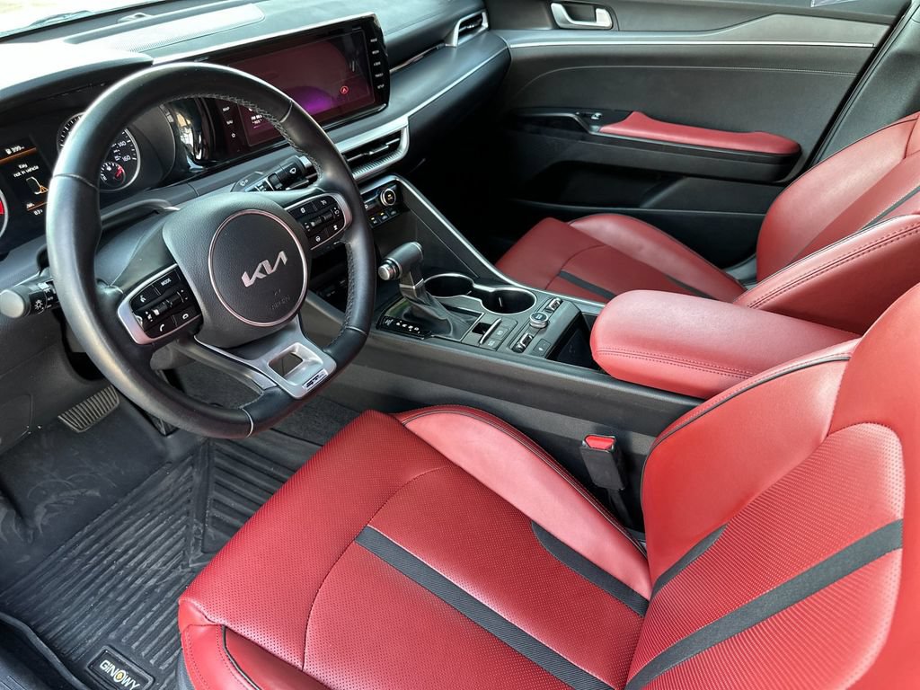 Used 2024 Kia K5 GT-Line w/ GT-Line Premium Package FWD image 9
