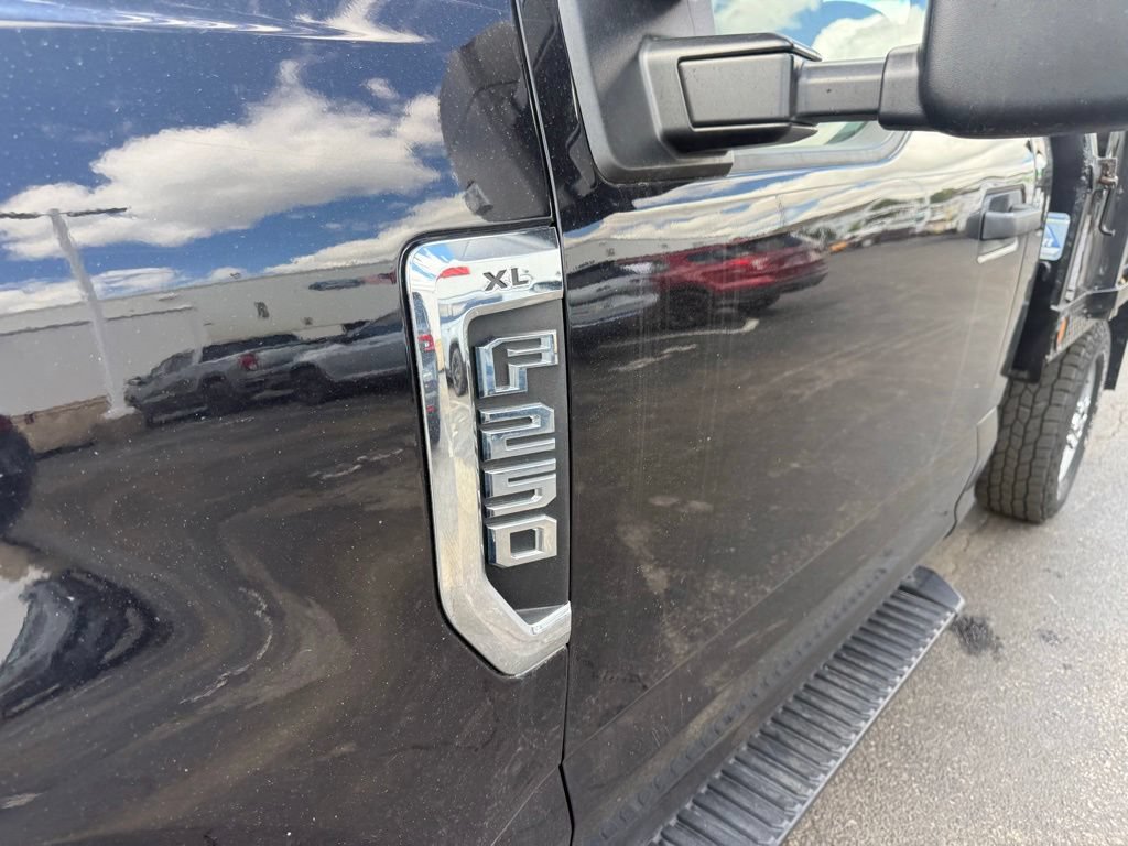 Certified 2020 Ford F250 XL w/ Power Equipment Group AWD/4WD image 20