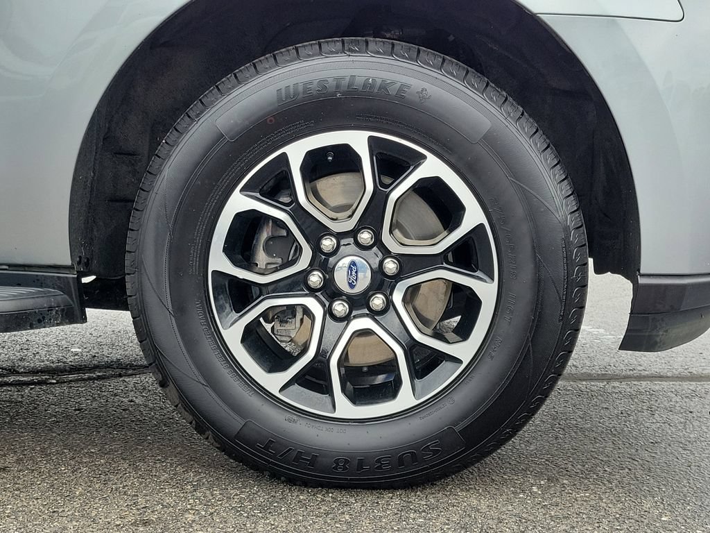 Certified 2024 Ford Expedition XLT AWD/4WD image 9