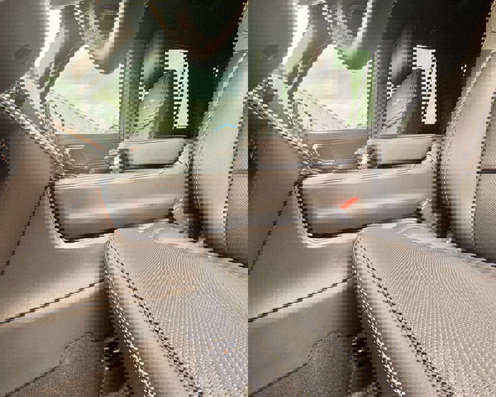 Certified 2025 Ford Expedition Platinum w/ Stealth Appearance Package image 62