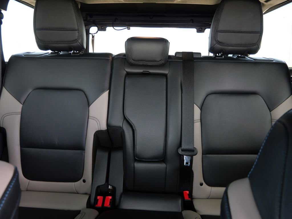 Certified 2024 Ford Bronco Wildtrak AWD/4WD image 14
