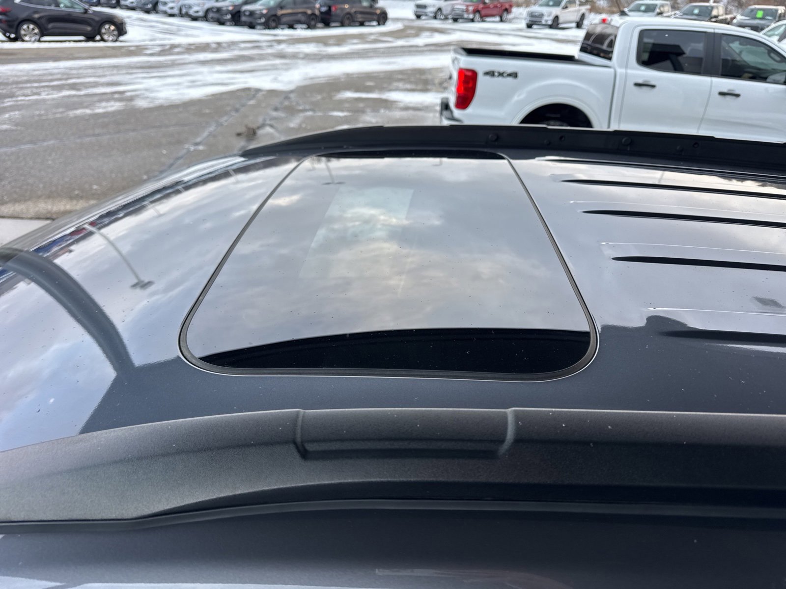 Certified 2022 Ford EcoSport SE w/ SE Appearance Package image 22