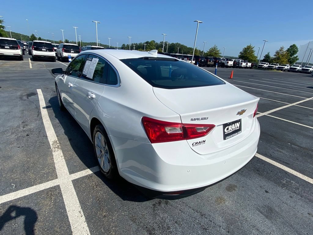 Used 2025 Chevrolet Malibu LT FWD image 5