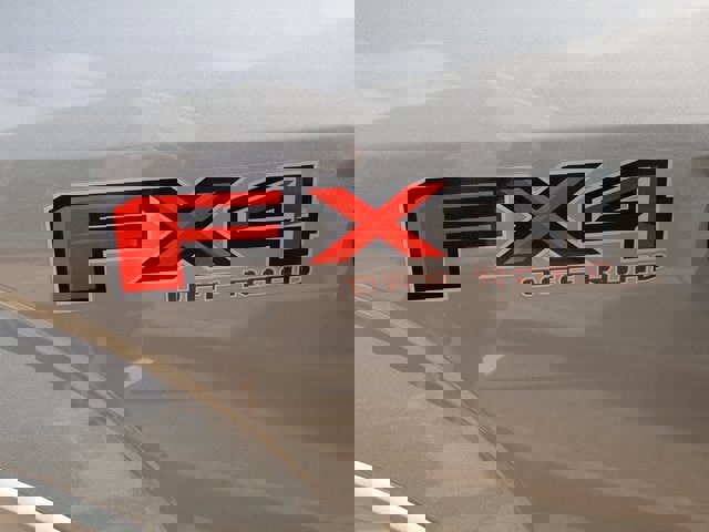 Certified 2019 Ford F150 Lariat w/ Equipment Group 502A Luxury image 32