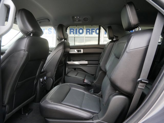 Certified 2022 Ford Explorer Limited w/ Hybrid Equipment Group 310A AWD/4WD image 18
