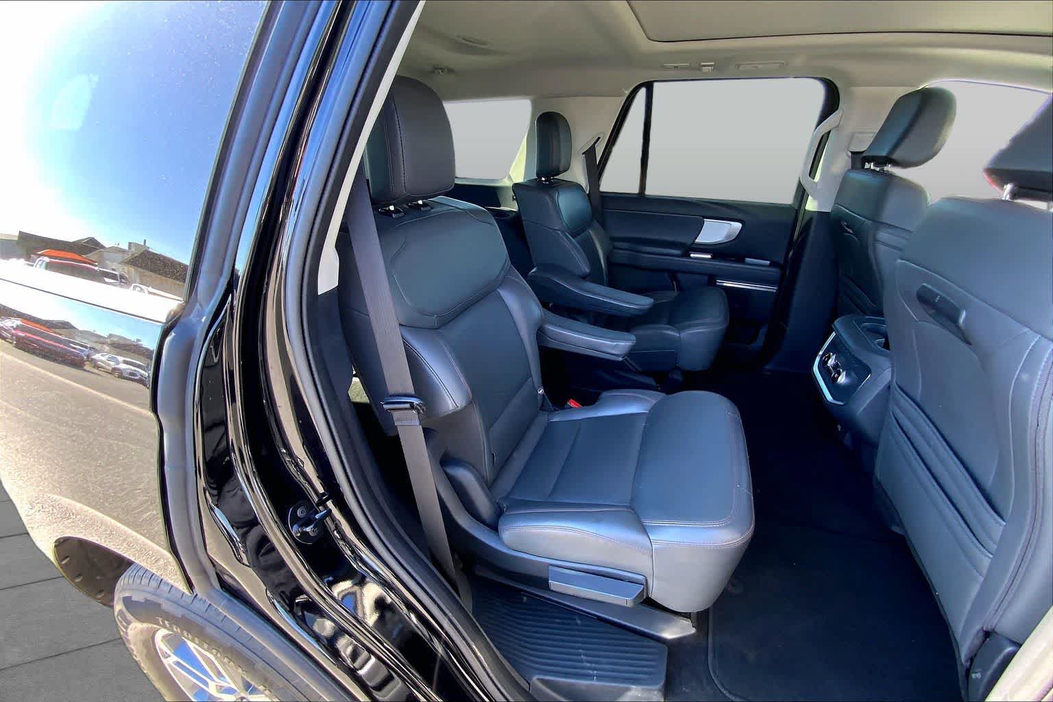 Certified 2025 Ford Expedition Active RWD image 20