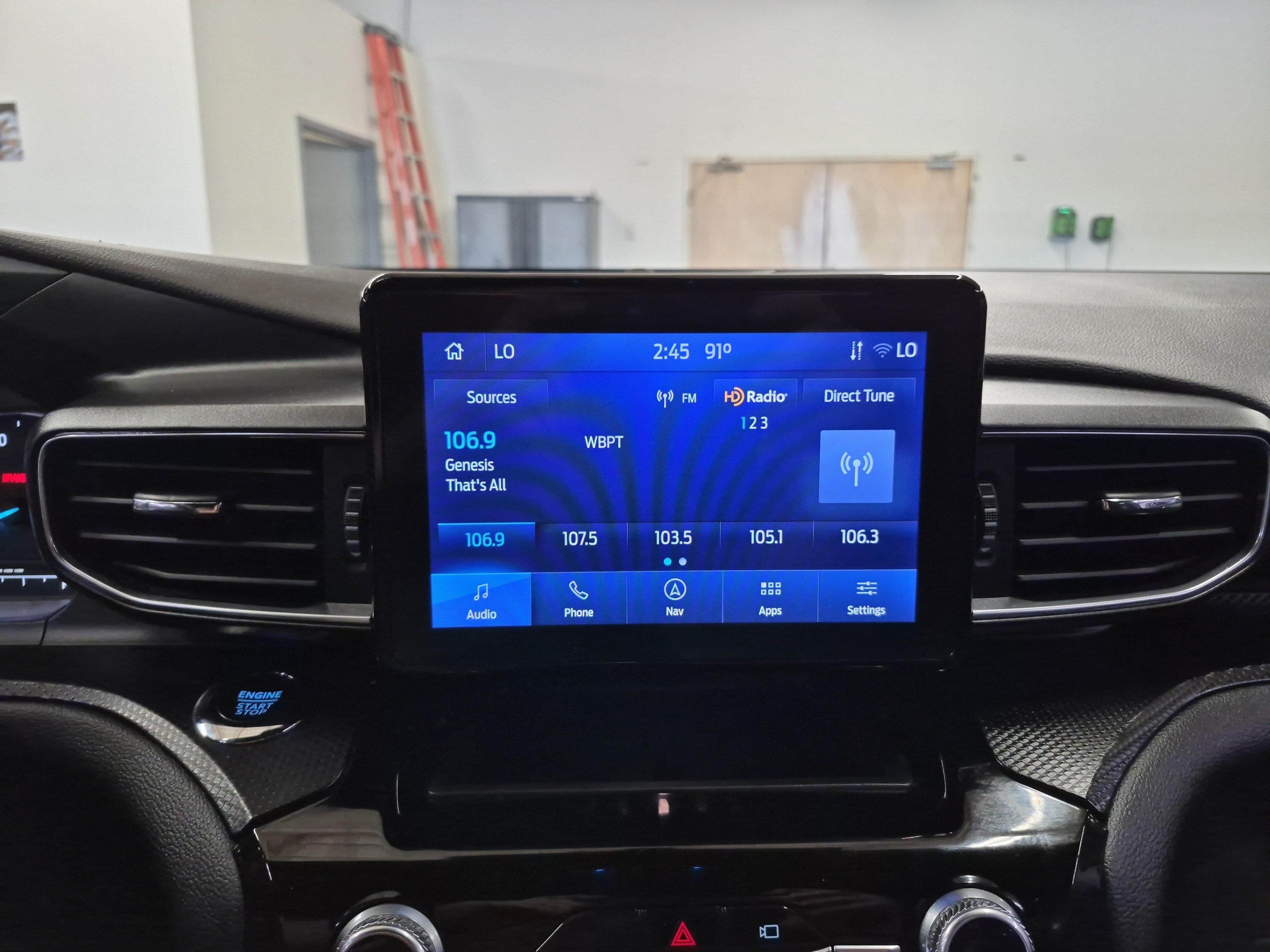 Certified 2022 Ford Explorer ST-Line w/ Class IV Trailer Tow Package AWD/4WD image 36