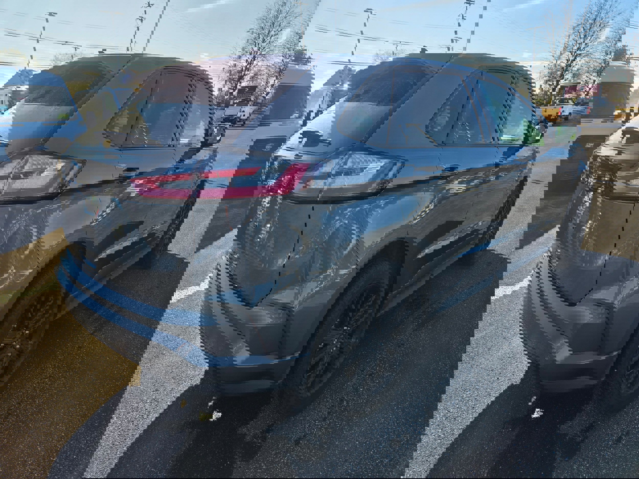 Certified 2024 Ford Edge ST-Line image 3