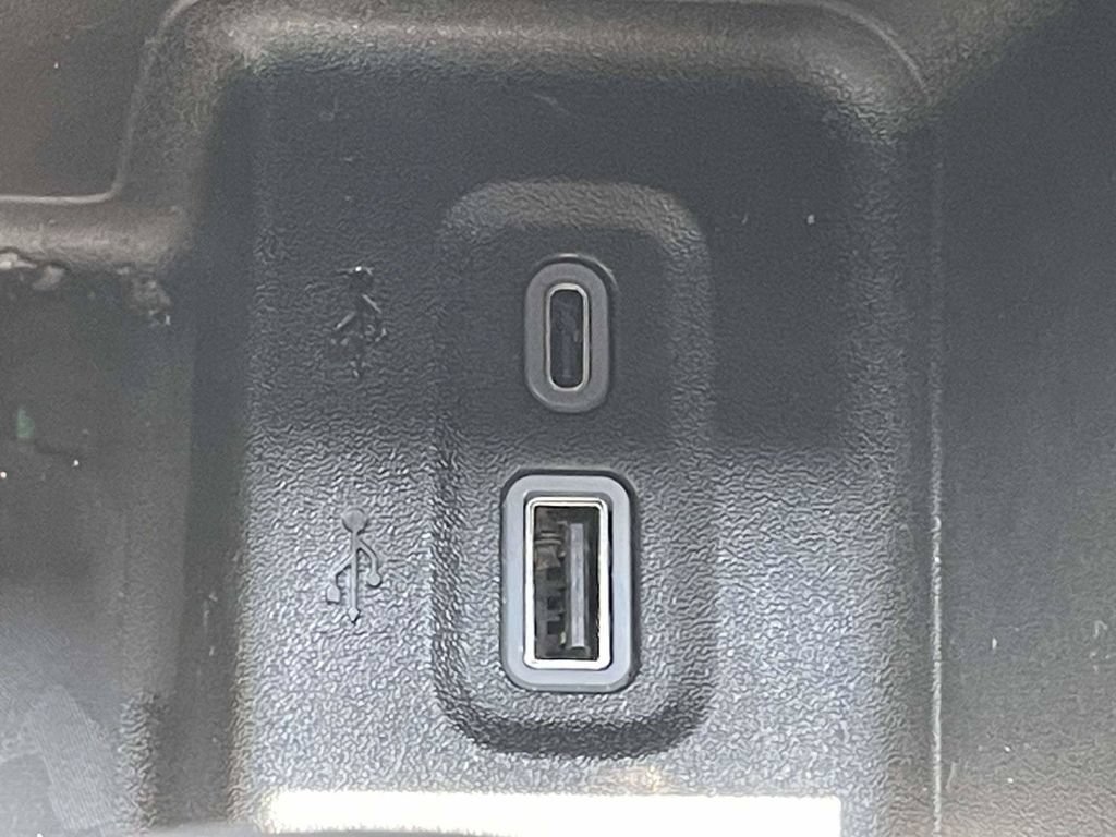 Used 2024 Chevrolet Colorado W/T RWD image 22