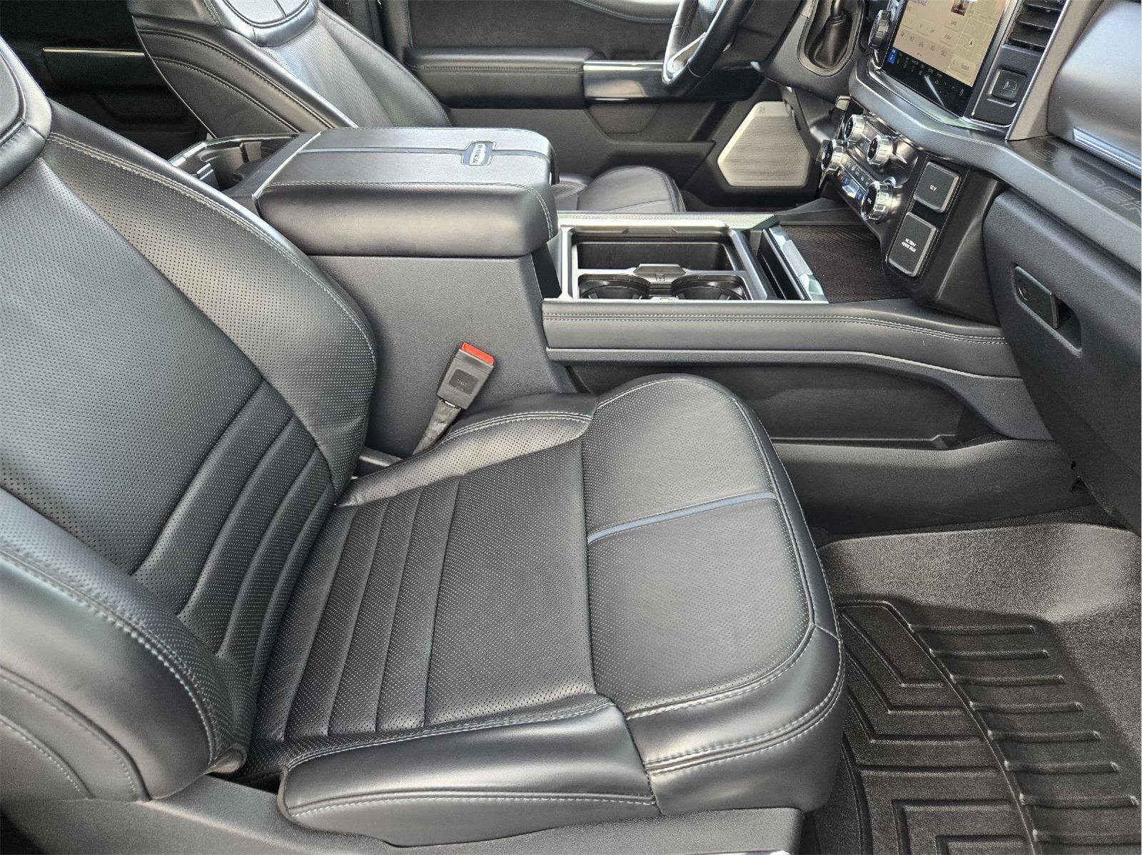 Certified 2025 Ford F350 Platinum AWD/4WD image 14