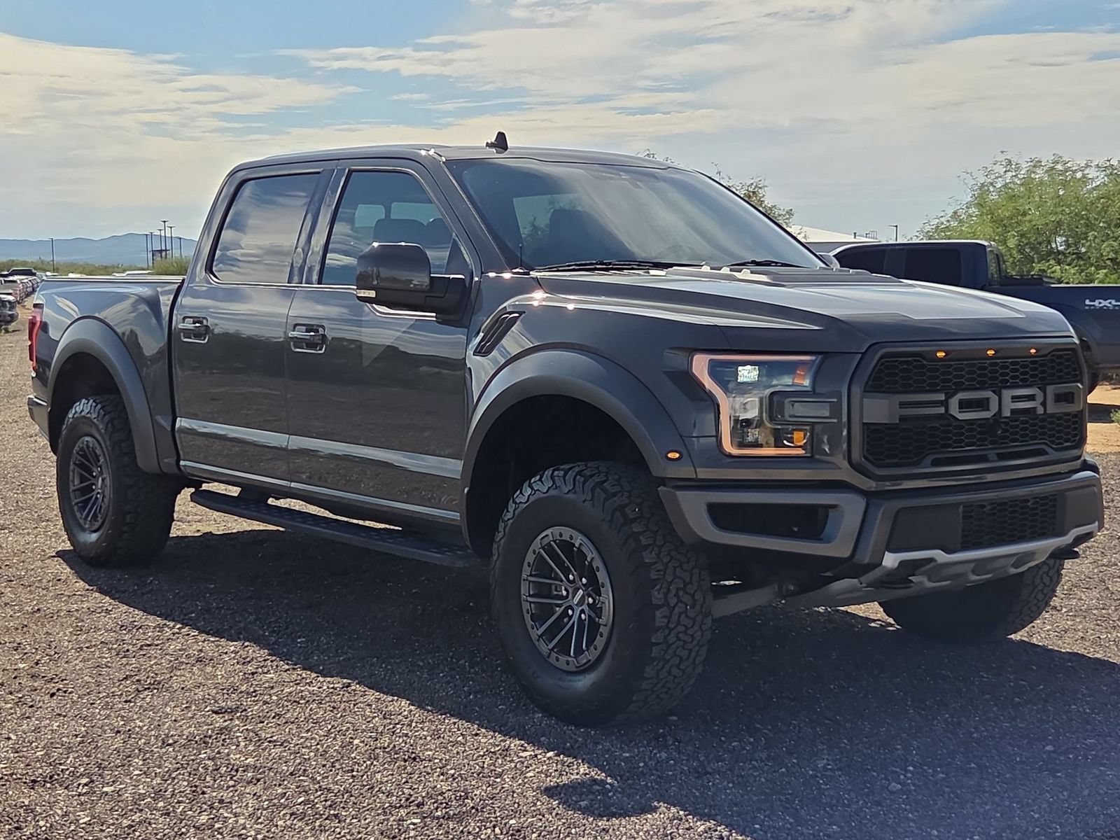 Certified 2020 Ford F150 Raptor w/ Equipment Group 802A Luxury AWD/4WD image 3
