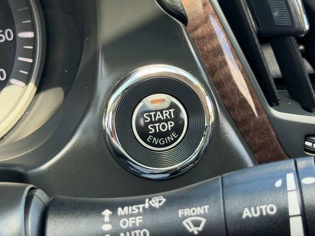 Used 2019 INFINITI Q50 Luxe w/ Essential Package (3.0T Luxe) AWD/4WD image 26