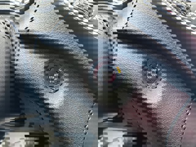 Used 2019 Jeep Cherokee Latitude Plus image 30