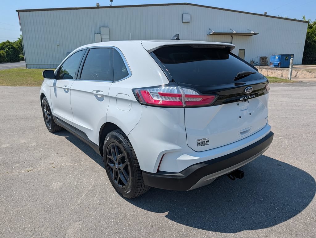 Certified 2022 Ford Edge SEL AWD/4WD image 4